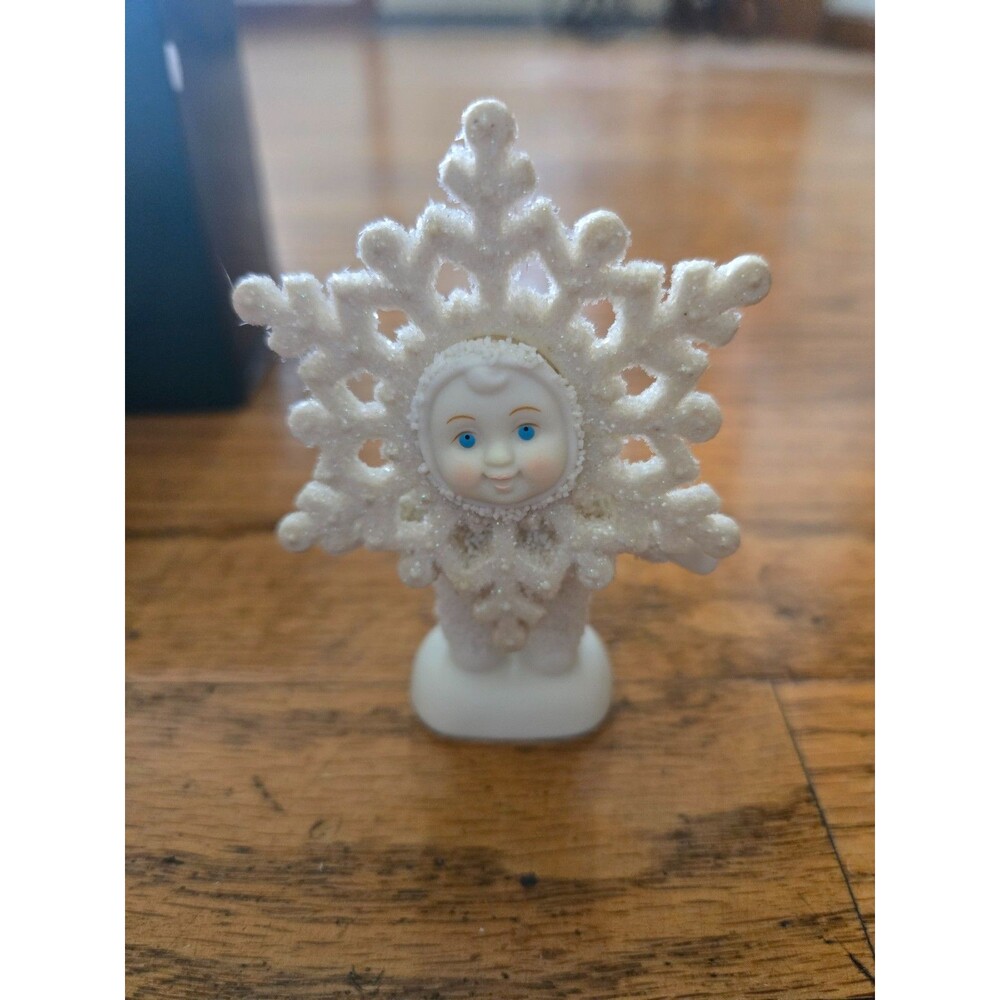 Department 56 Snowbabies “One of a Kind” Snowflake #56.06922 Figurine 2005 w/Box